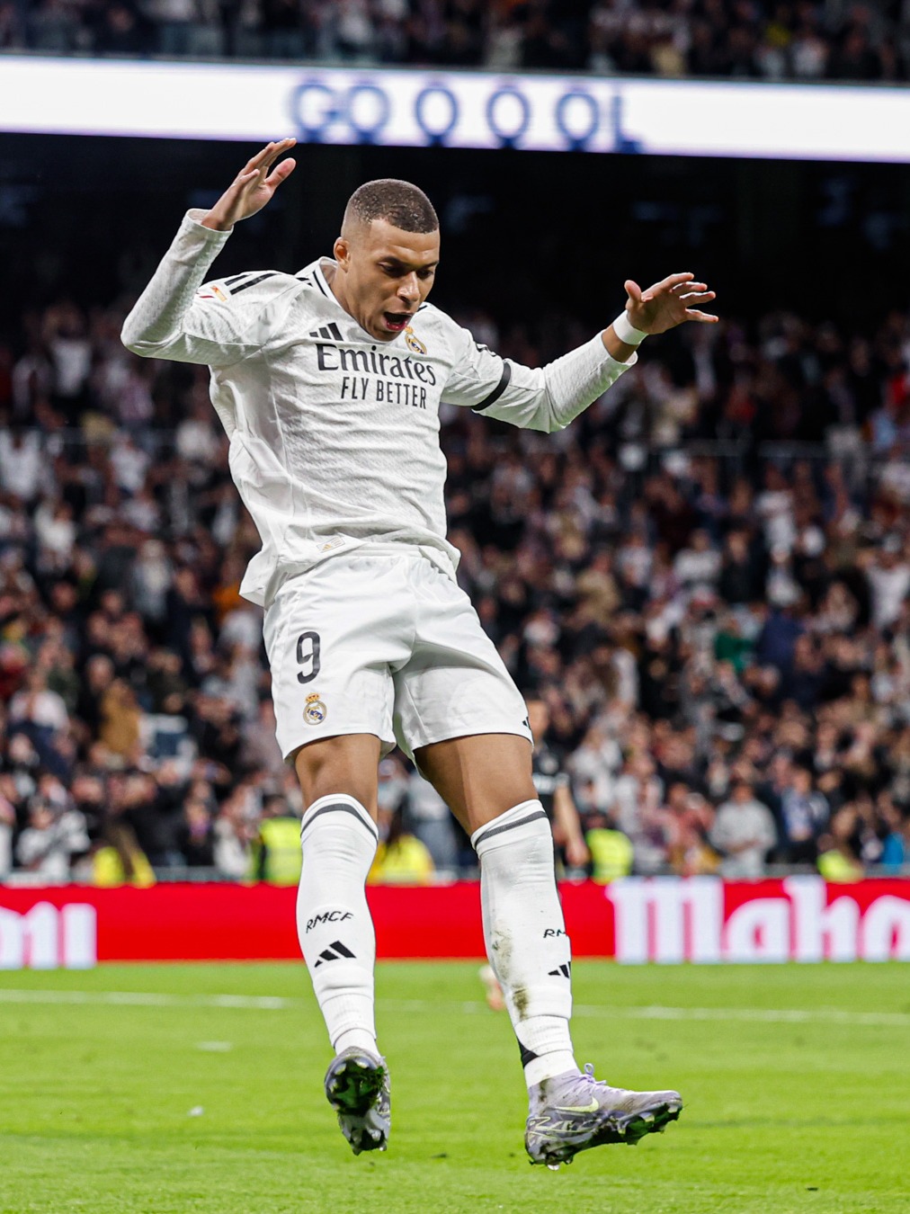 晋鹏翔：感谢每一位球迷，这一路有你们才够滚烫